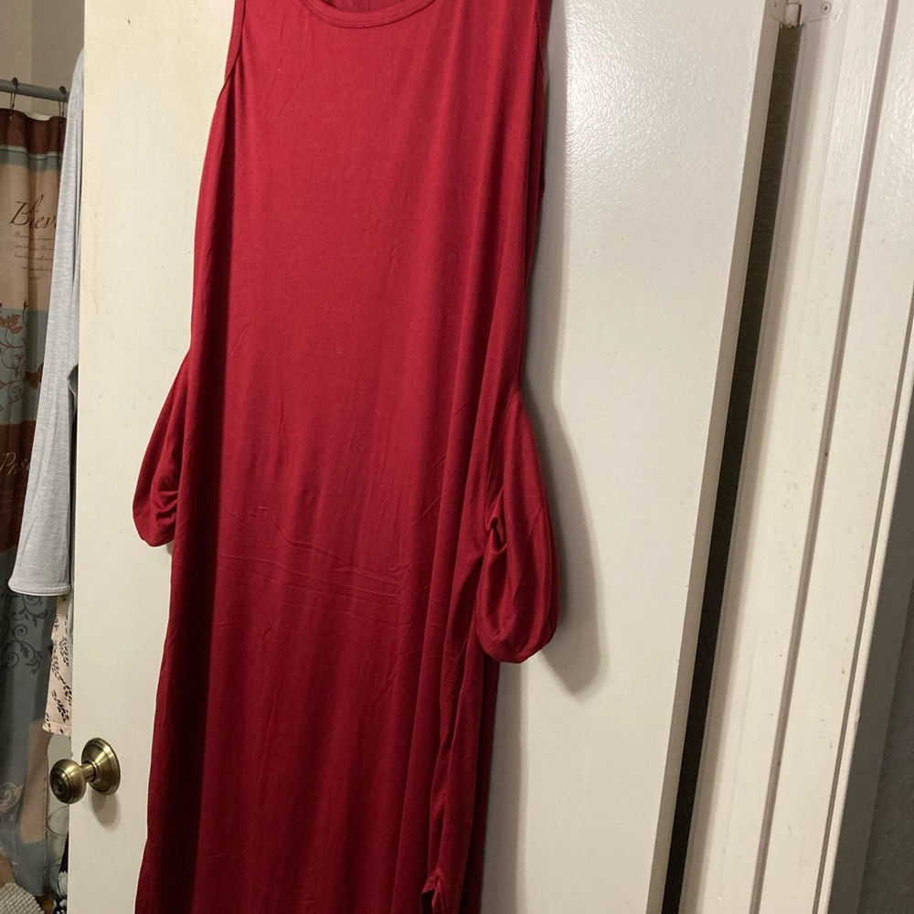 Sleeveless Red Midi Dress with Bubble Pocket Detail